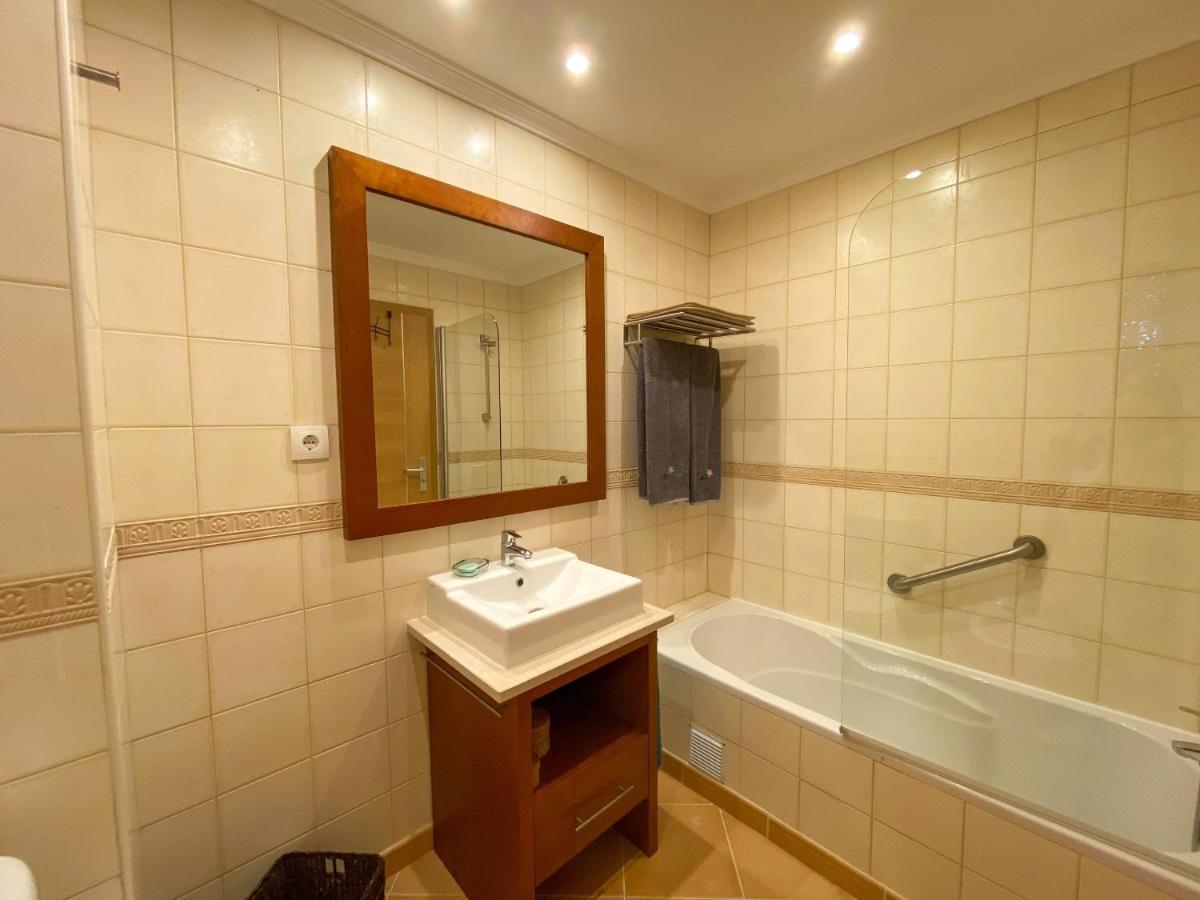 Apartamento Da Muralha Lagos Bagian luar foto